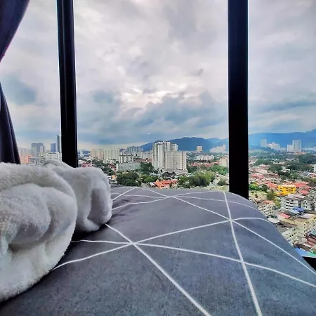 Luxury Sky Pool 8-Pax City Centre Beacon